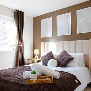 Apartment Urban Elegance Gem With Free Parking, Cardiff