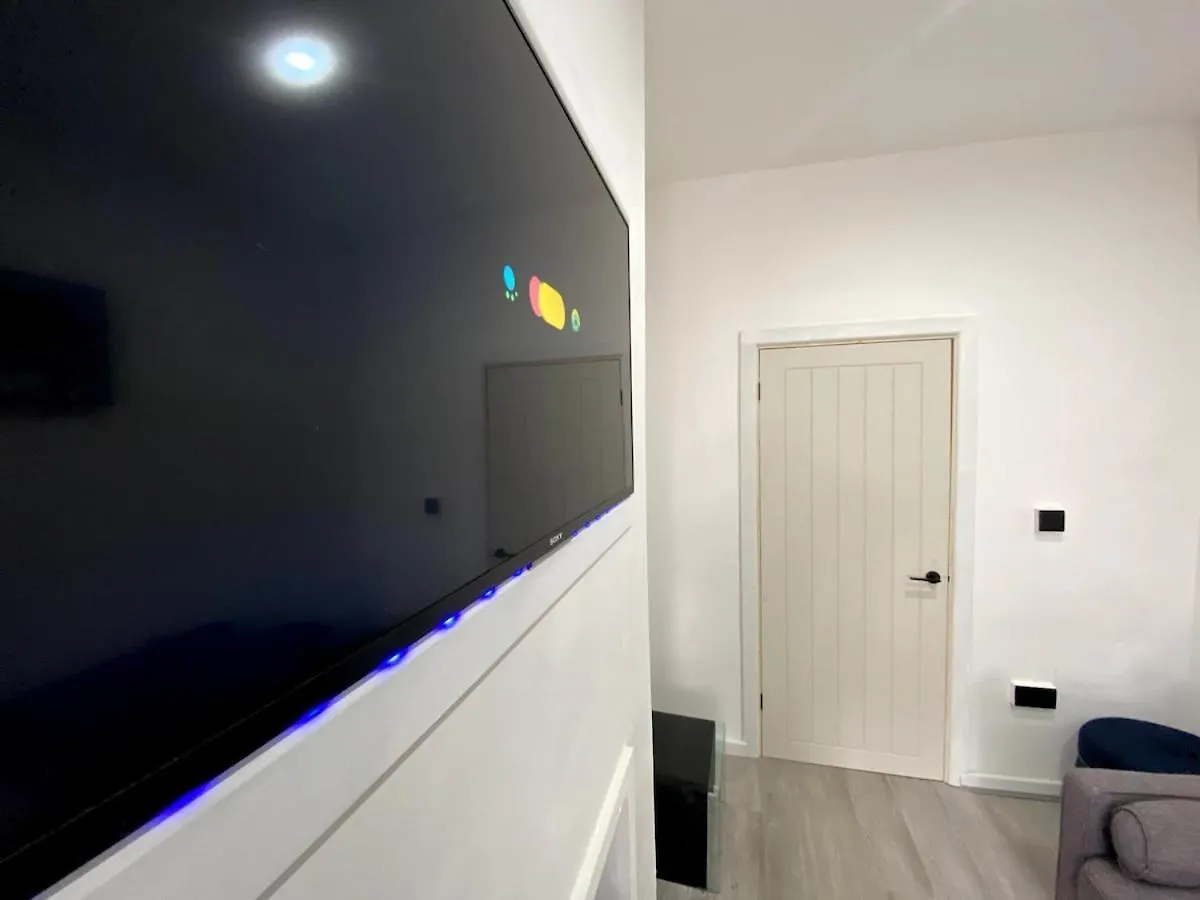 Cardiff City Studio Sleeps 4 Appartement