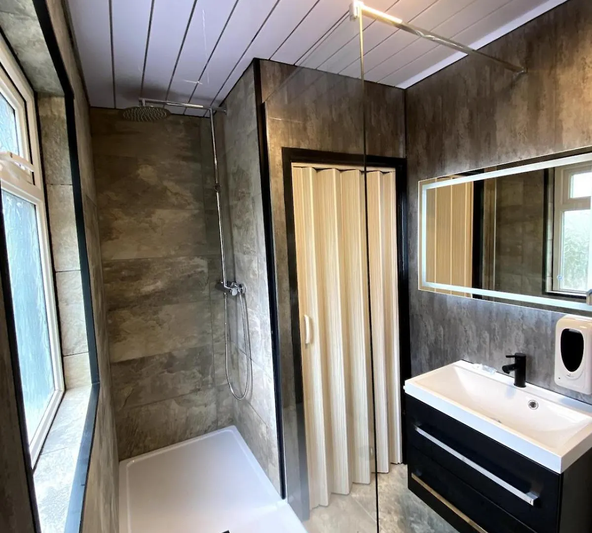 Cardiff City Studio Sleeps 4 Appartement